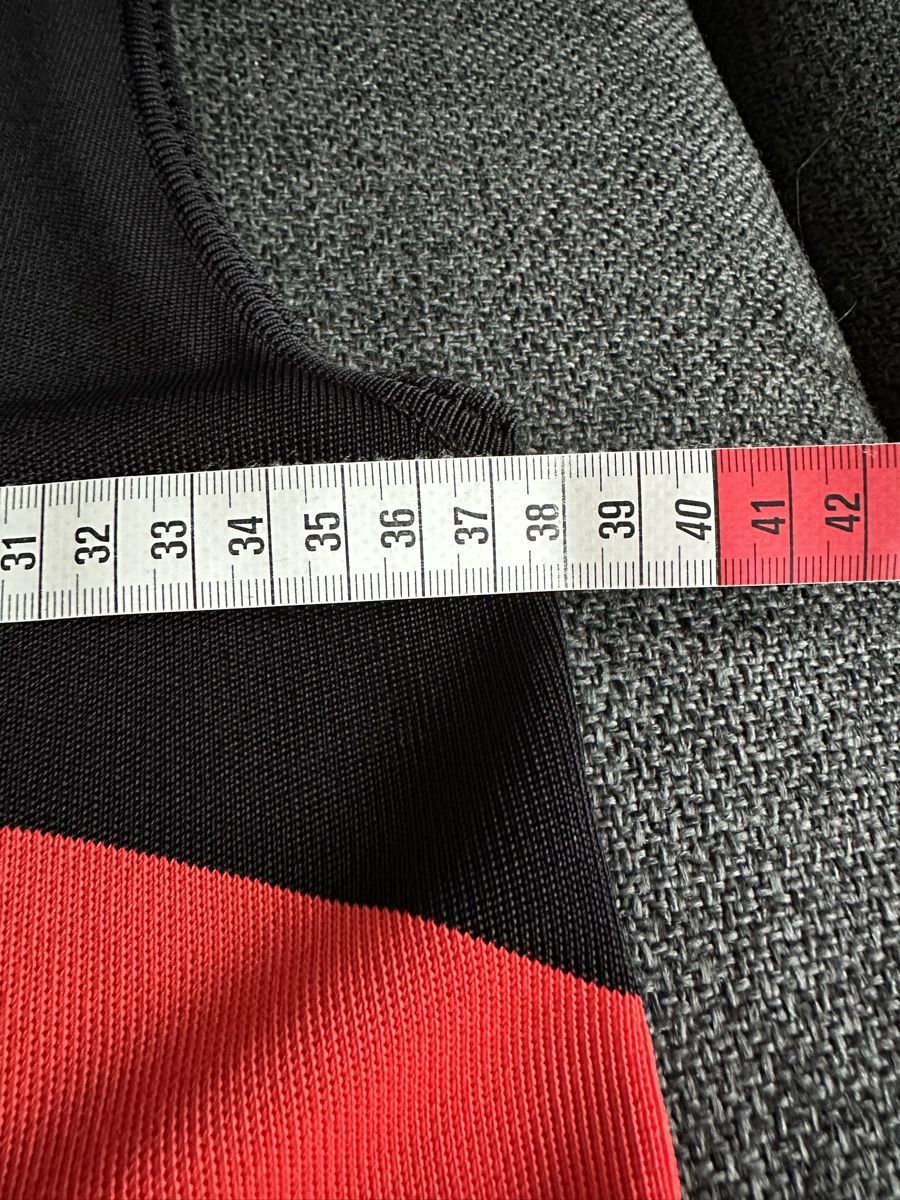 Balenciaga Top: Balenciaga Top – Usato da Bäch SZ venduto da ruslena29 7
