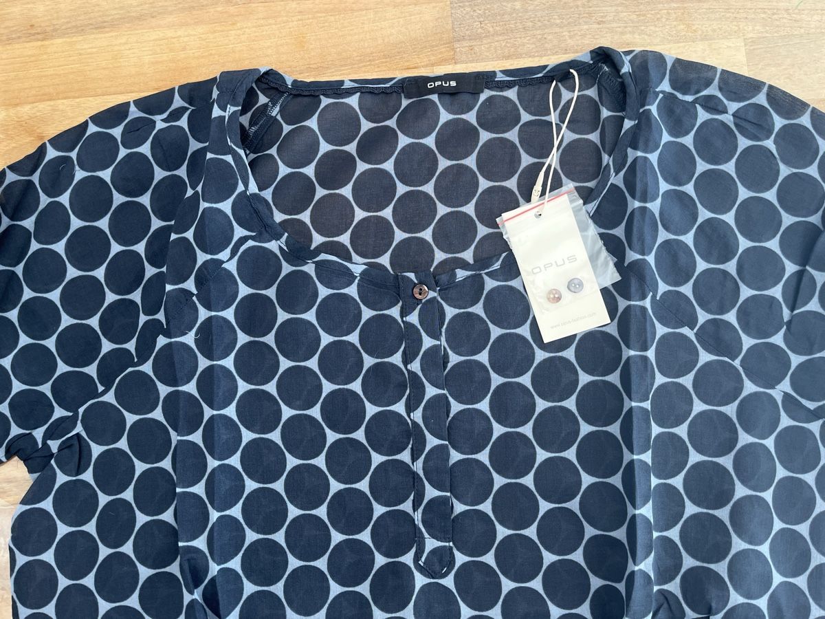 Opus Camicette: Neue Opus leichte Baumwolle Bluse mit Etikette – Nuovo e nell'imballaggio originale da Wettingen venduto da epe_9vbf 3