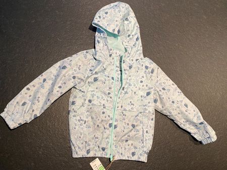 Quechua Kinder Regenjacke, Grösse 5/6 Jahre, Neu