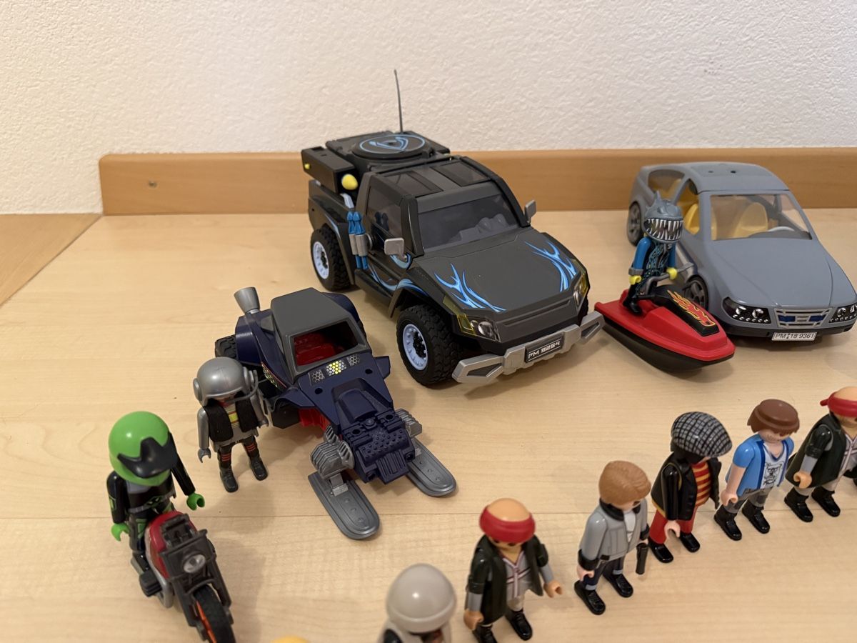 Playmobil Spielzeuge: Playmobil Gangster Set – Gebraucht aus Kaiseraugst von FlohmarktMassa 5