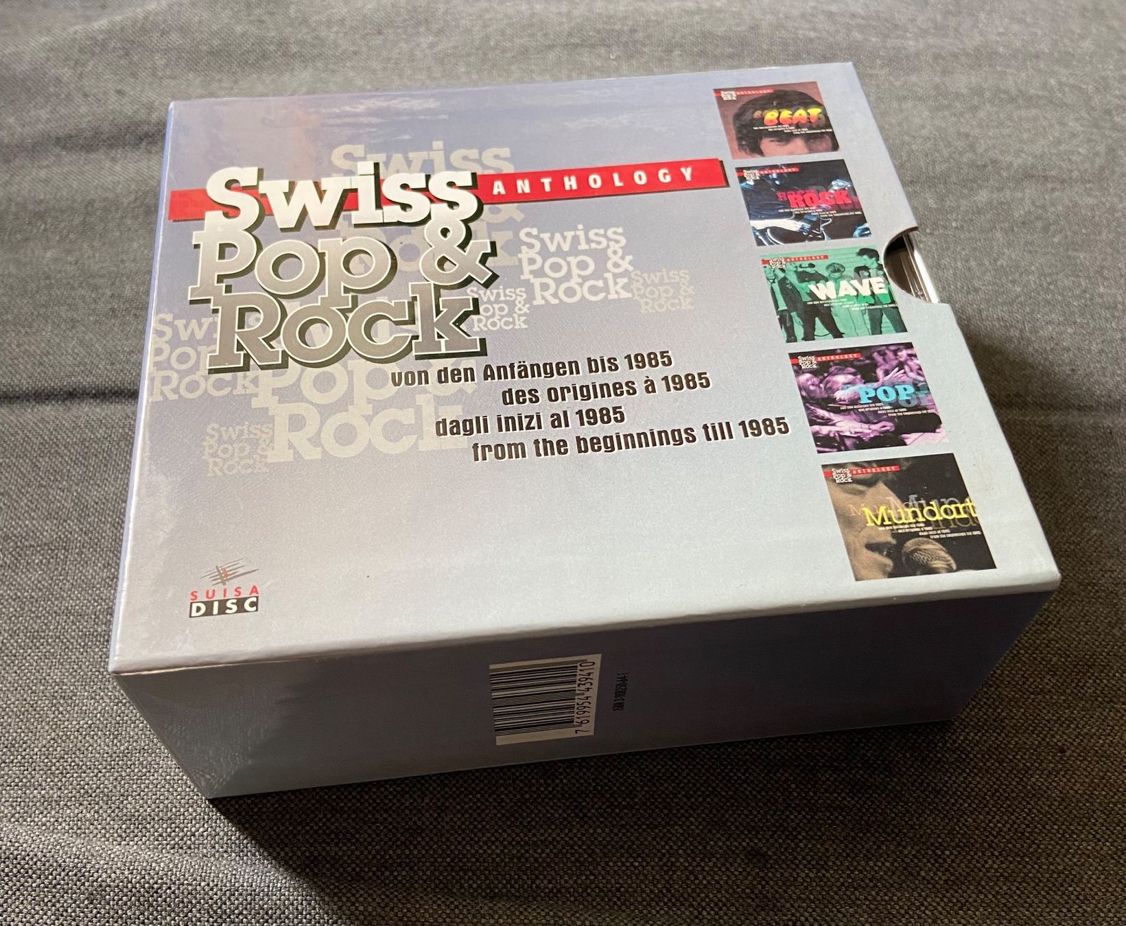 CD: 5 CDs Boxset Swiss Anthology Pop & Rock • Schweizer Oldies – Usato da Luzern venduto da Lycka 2