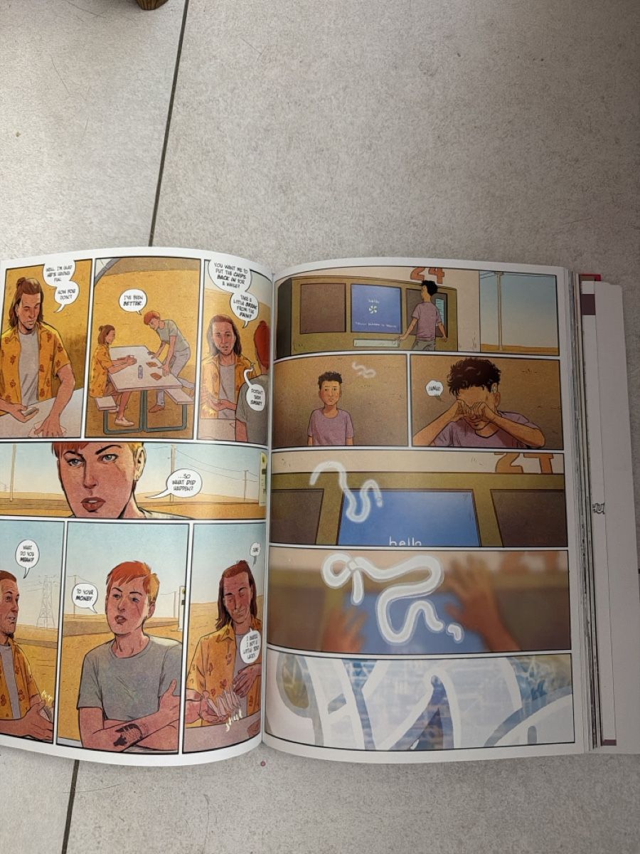 Comics: MADI: Once Upon a Time in the Future Graphic Novel – Gebraucht aus Martigny von Jacoosh1234 6