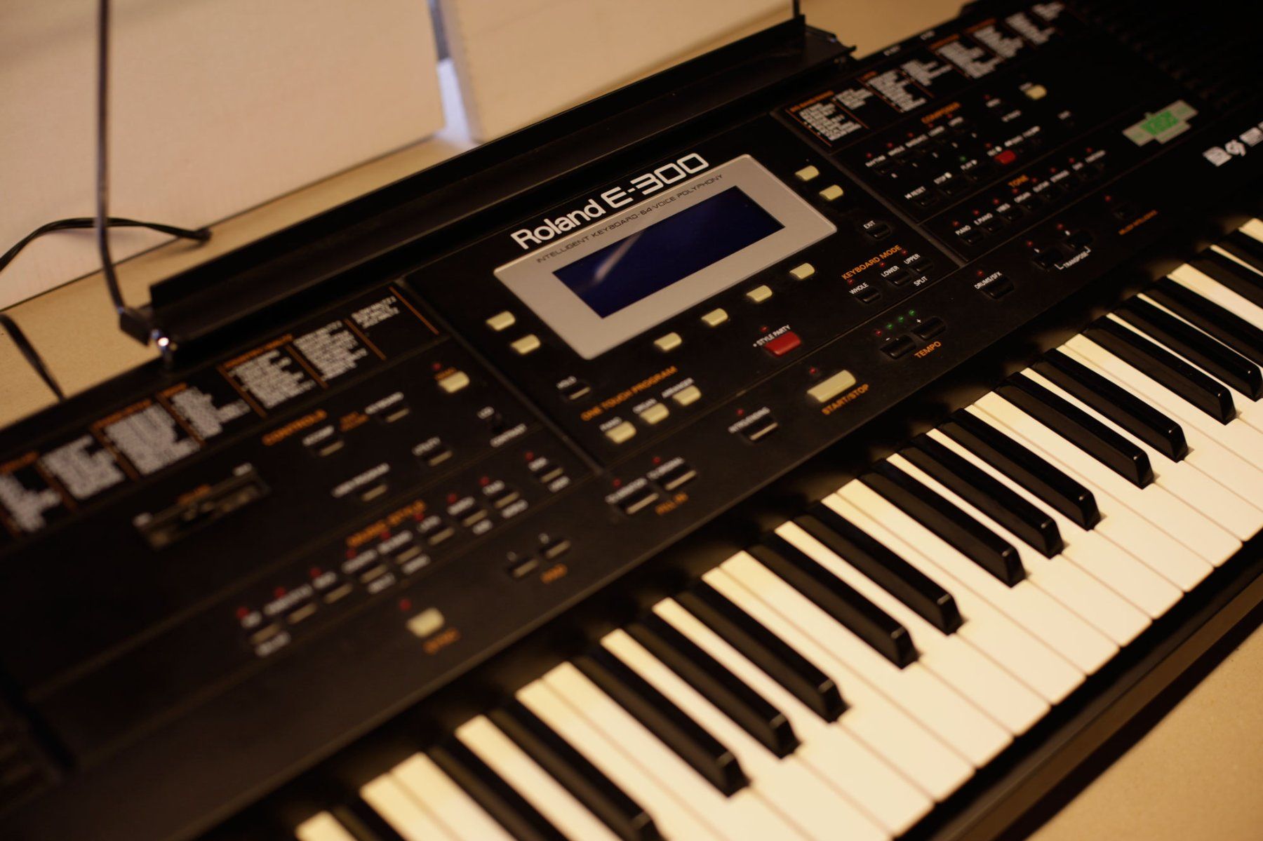 Roland Strumenti musicali: Intelligent Keyboard 64 Voice Polyphony – Usato da Pieterlen venduto da Perlesperles 1