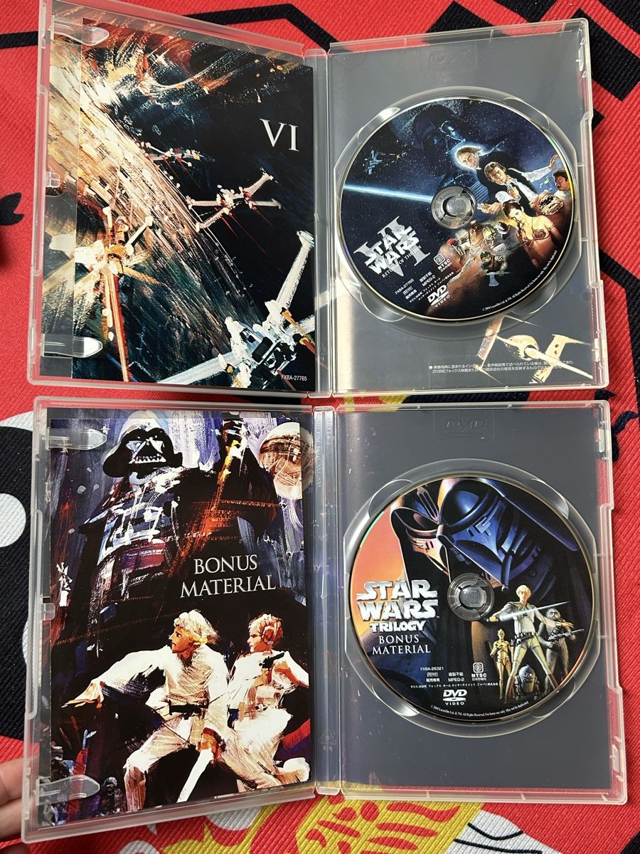Alle DVDs: DVD box set Star Wars trilogy + bonus – Gebraucht aus Genève von NipponiaNippon 4