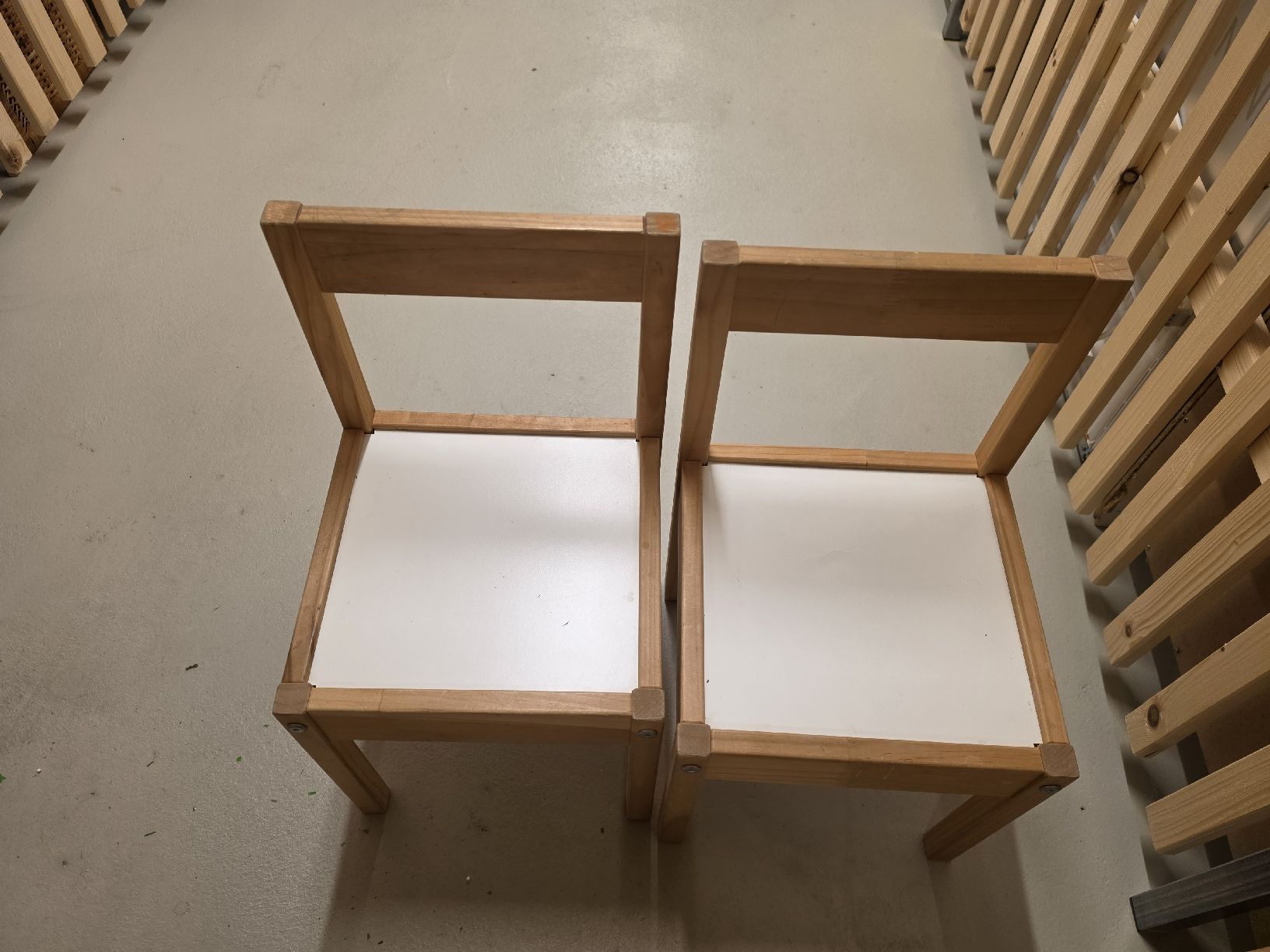 Tische: Ikea Kindertisch – Gebraucht aus Zollikofen von Marstef01 1