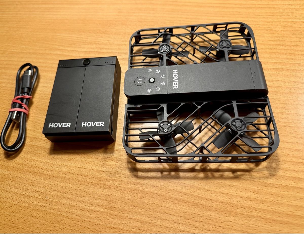Action Cam: HoverAir X1 neuwertig mit 3x Akkus – Usato da Winterthur venduto da good_stuff_marketing