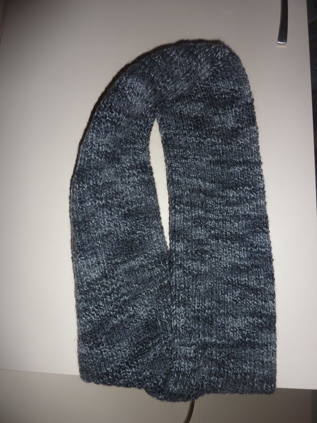 Foulard & Sciarpe: Handgestrickter, warmer Winterschal, Grau-meliert, Neu – Nuovo (secondo la descrizione) da Triengen venduto da Nussbaum14 3