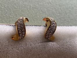 Vintage Modeschmuck, Ohrenclip Attwood UK, Steine, wellenfor