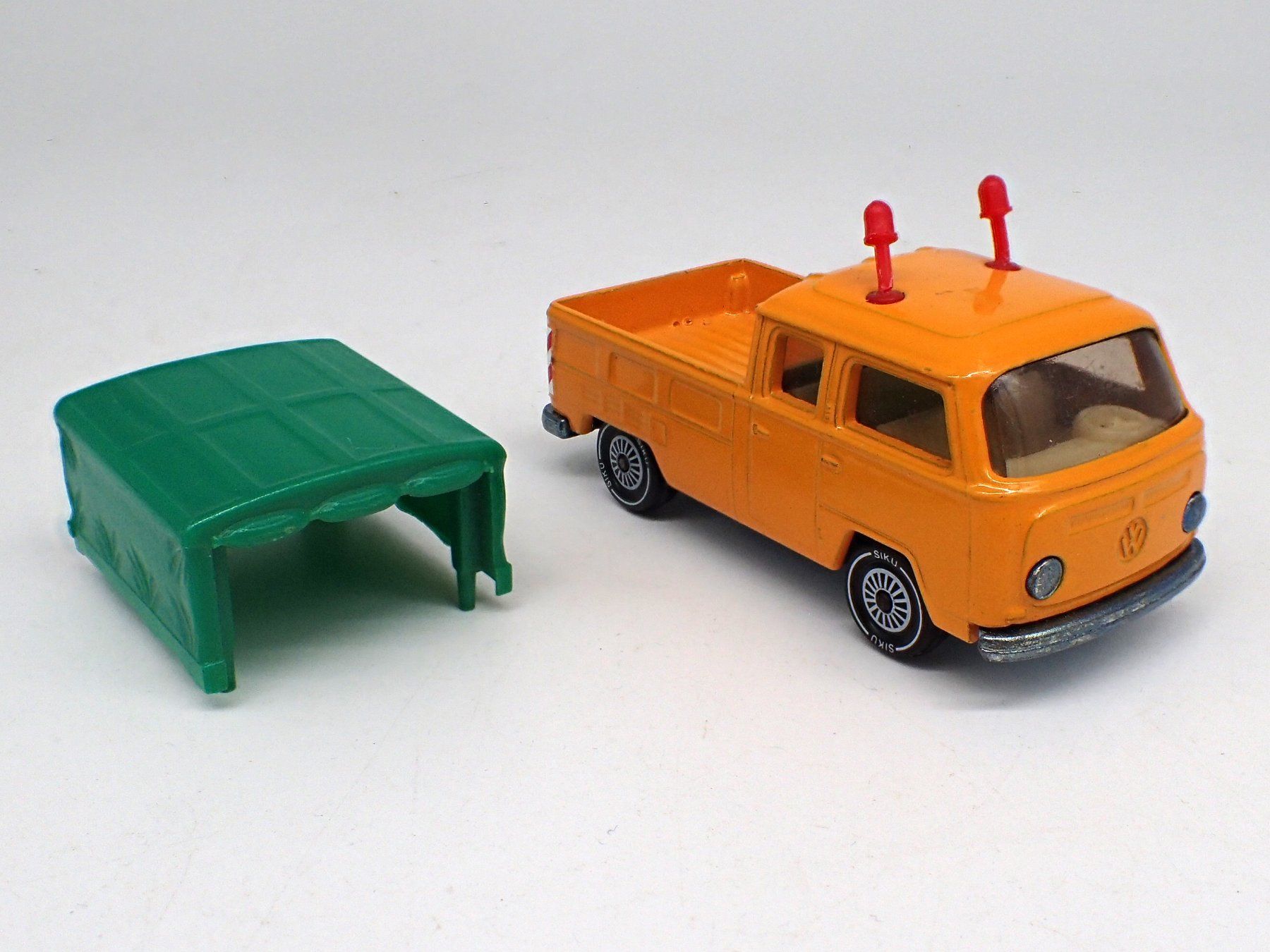 Siku Modellautos: Siku 1331/302 - VW T2 orange – Gebraucht aus Ostermundigen von archeopteryx 3