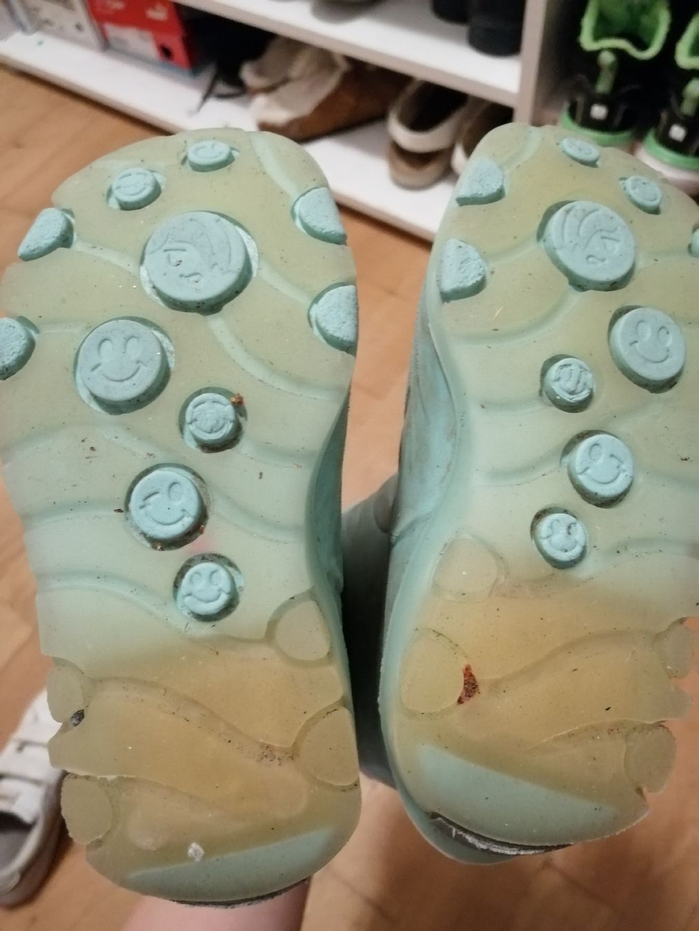 Schuhe für Mädchen: Kinder Regenstiefel Gr. 24/25 – Gebraucht aus Oensingen von jia_gs8g 2