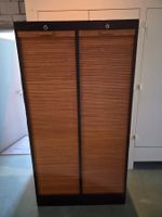 Vintage Aktenschrank aus Holz mit vielen Ablagen