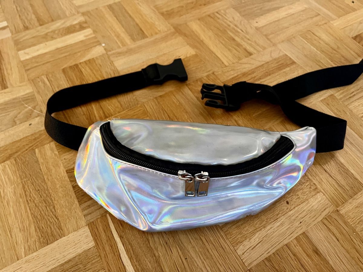 Borse: Fanny Pack/Bauchtasche Holographic  – Nuovo (secondo la descrizione) da Basel venduto da ambereve 1