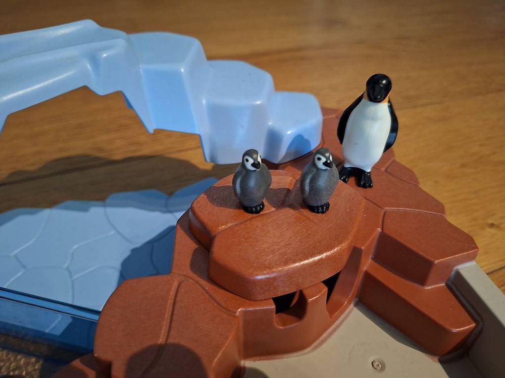 2 Playmobil Pinguin-Becken 2