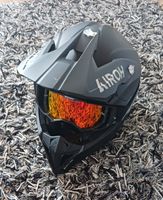 Airoh Wraaap Crosshelm XXL mit Alpinestars Brille