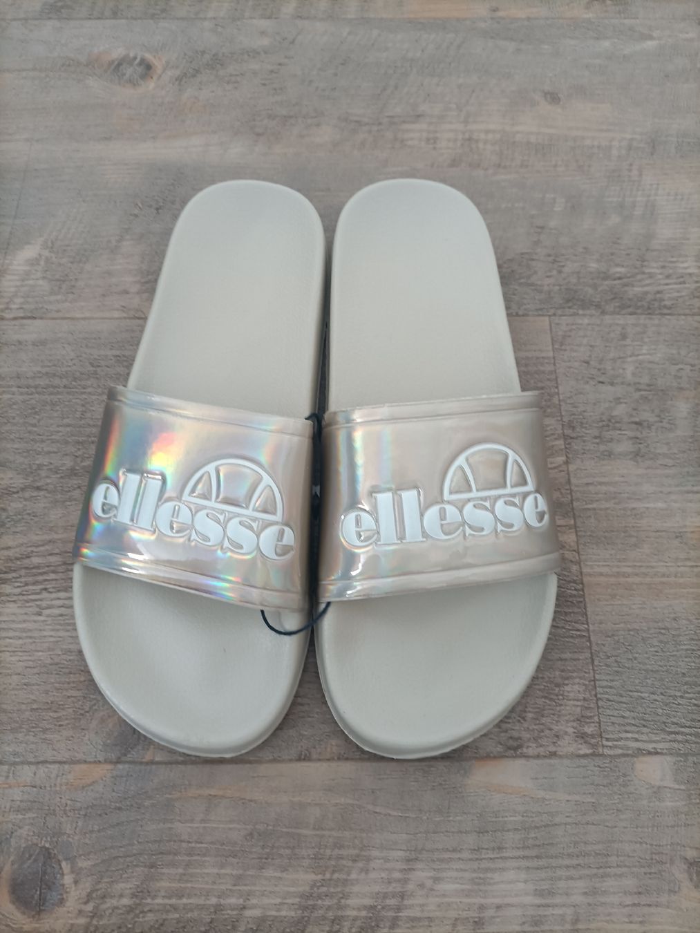 Ellesse Scarpe da donna: Badeschuhe Ellesse Damen Grösse 39 neu – Nuovo e nell'imballaggio originale da Egnach venduto da TTLL