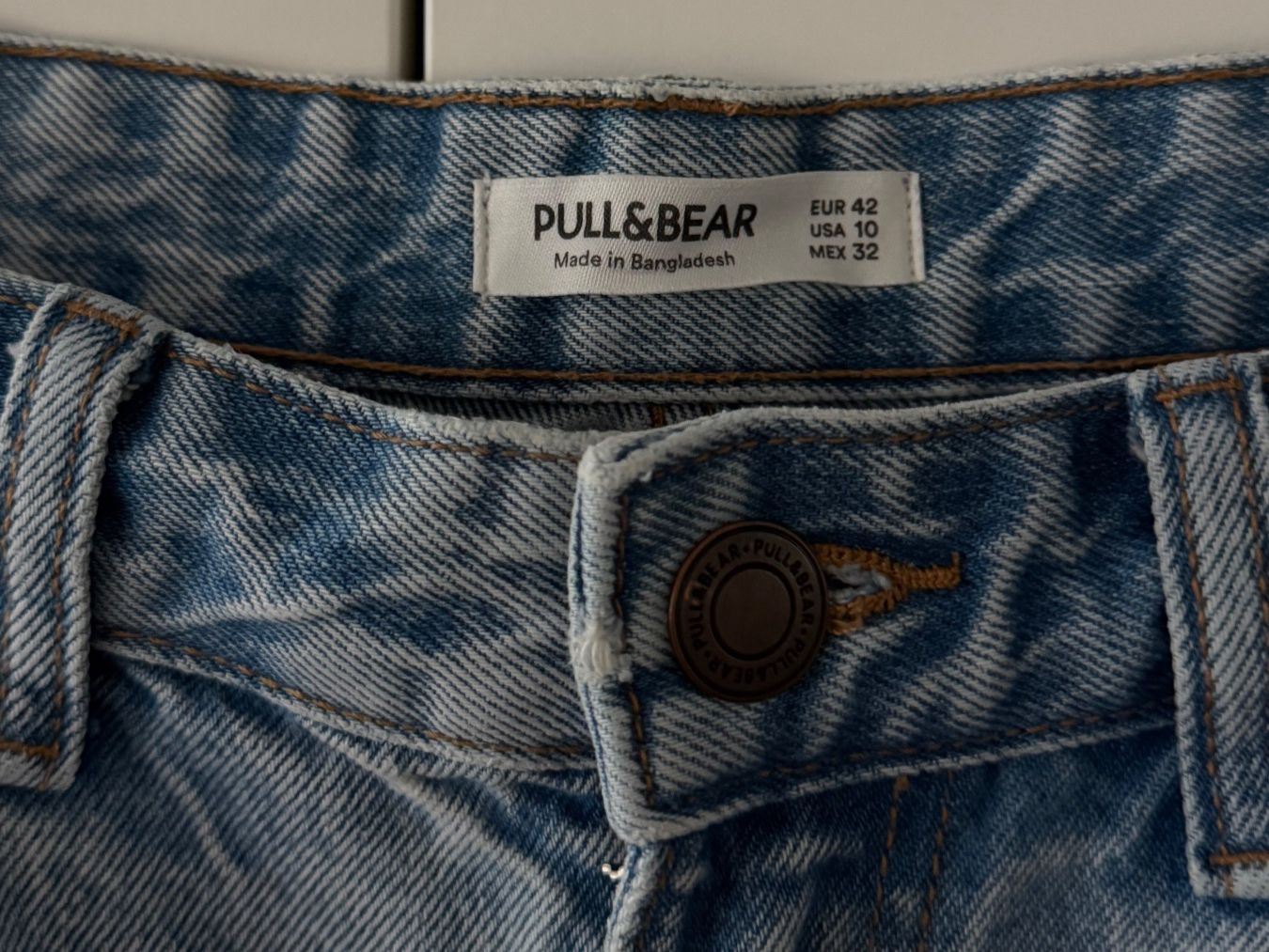 Pull&Bear Jeans: Pull & Bear Denim Shorts – Usato da Dübendorf venduto da kmag-20 2