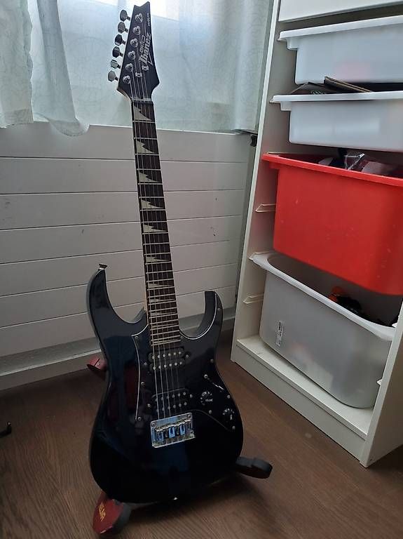 Musikinstrumente: Ibanez E-Gitarre – Gebraucht aus Rüegsauschachen von AnnaG07 1