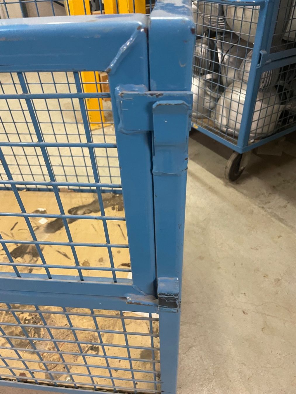 Valigie & Borse: Handwagen / Trolly Gitter robust – Usato da Zürich venduto da Secondhand_Sale 1