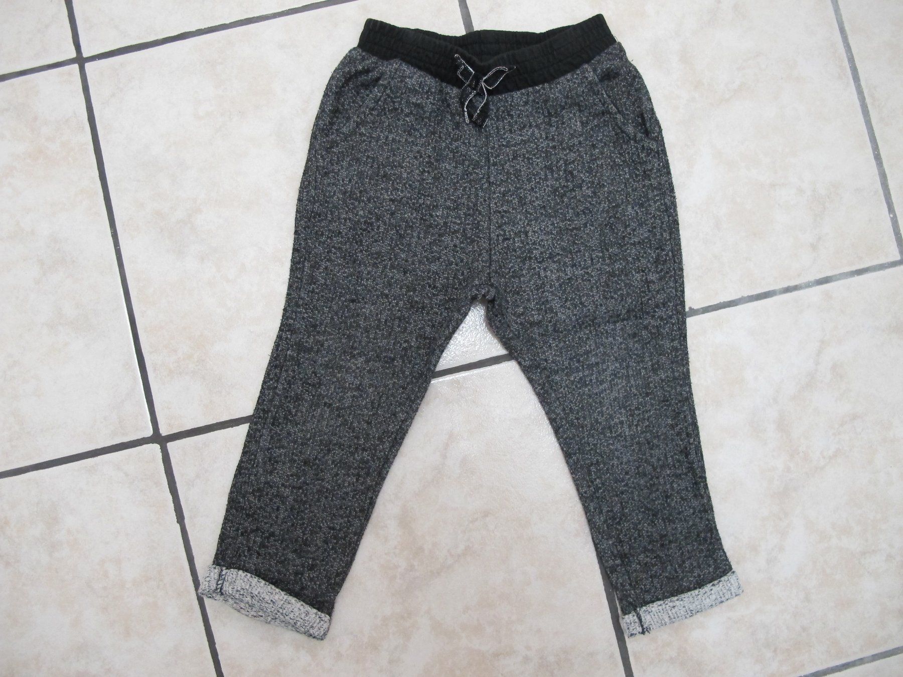 Pantaloni: Hose Kleinkind Gr. 86/92 – Usato da Rheinfelden venduto da zwitschi_09