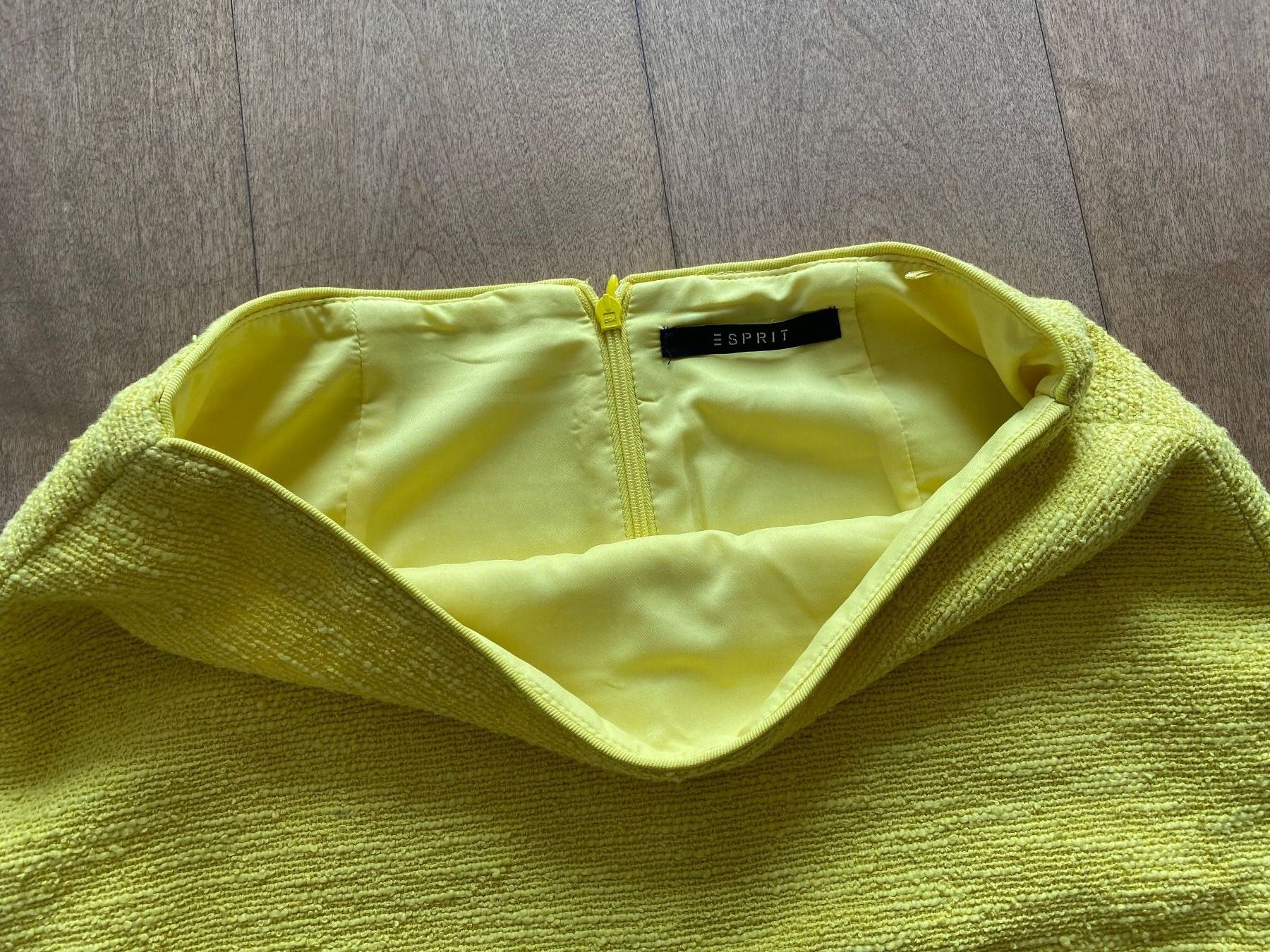 Esprit Gonne: ESPRIT - gelber Bouclé-Rock – Usato da Meilen venduto da kleisi01 2