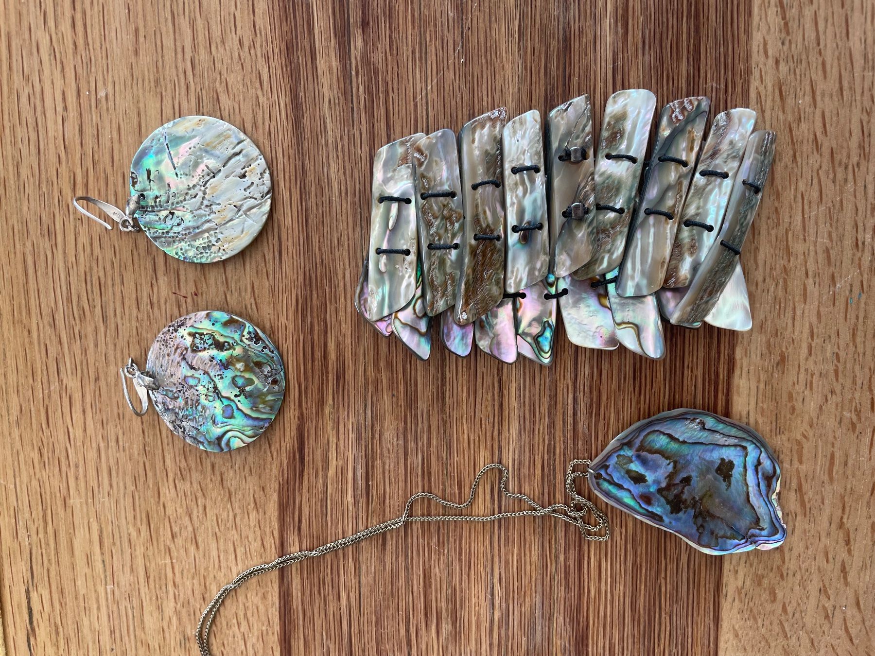 Sonstiger Schmuck: Schönes Perlmutt-Schmuckset - Topzustand! – Gebraucht aus Fidaz von KunstsammlerGR60 3