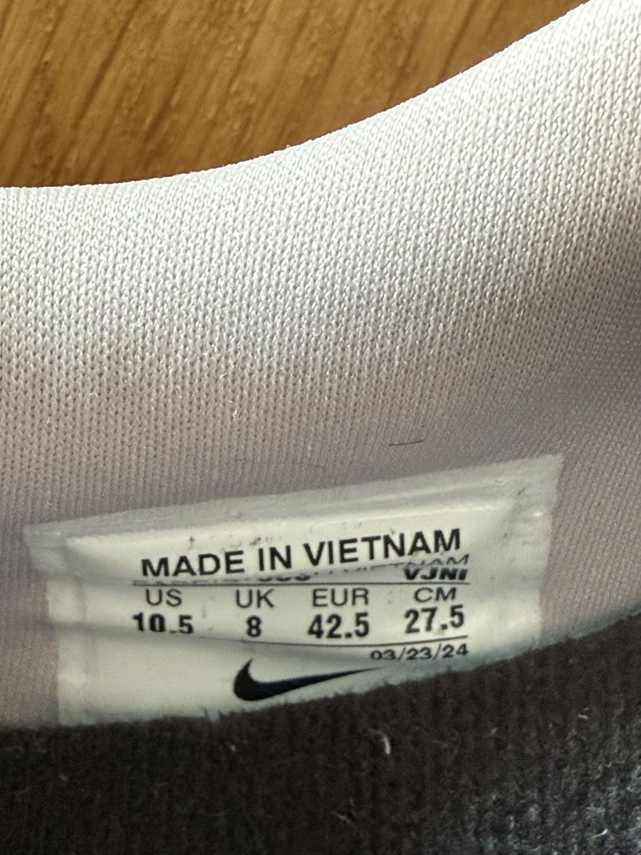 Nike Herrenschuhe: Nike Air Max 1, Gr. 42.5, Neuwertig – Neu (gemäss Beschreibung) aus Seengen von sash_m 3