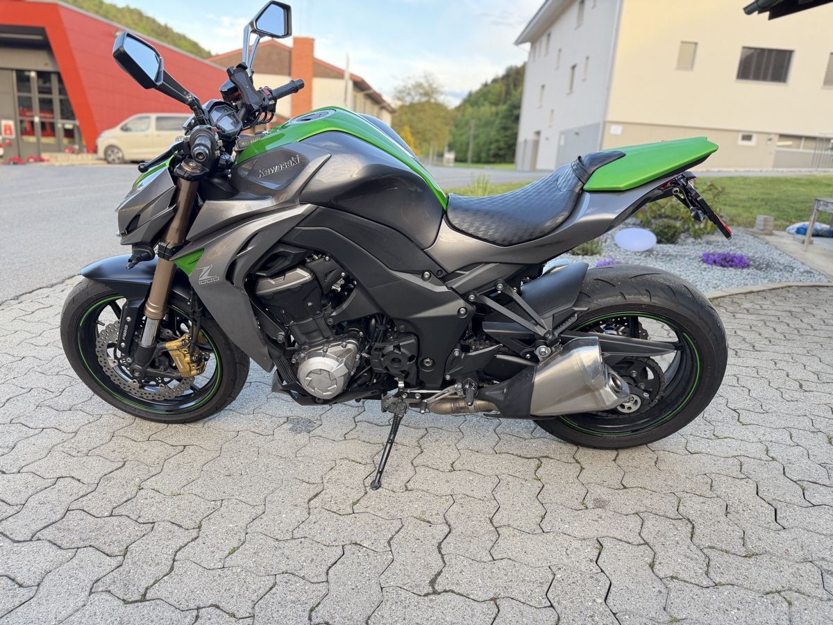 Kawasaki Strada: KAWASAKI Z1000 TOP ZUSTAND – Usato da Muhen venduto da Vito-Automobile 6