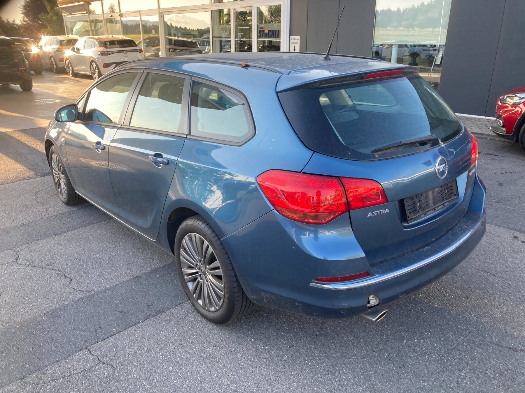 Opel Autos: Opel Astra J 14  für Export oder Bastler – Gebraucht aus Cham von WB2223 3