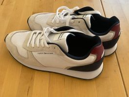 Sneakers Tommy Hilfiger new 43