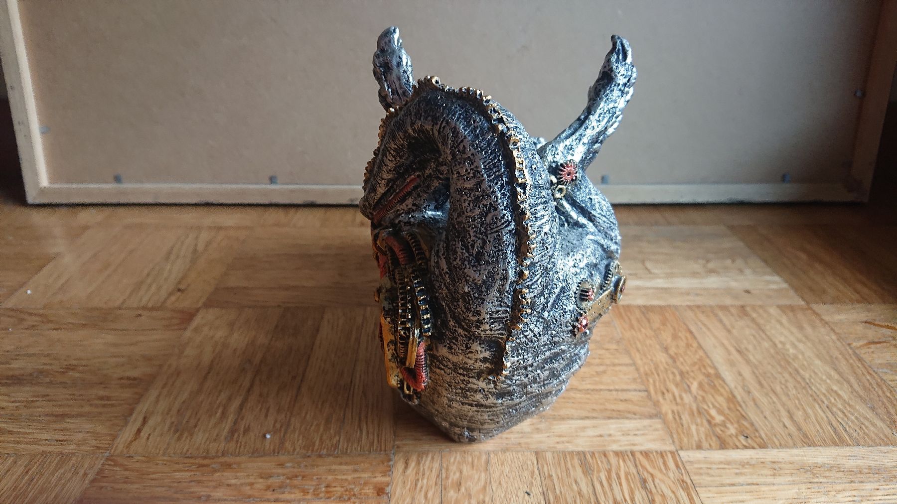 Tutte le decorazioni: Flaschenhalter Drache Steampunk Design  – Usato da Chur venduto da FreakofRarity 4