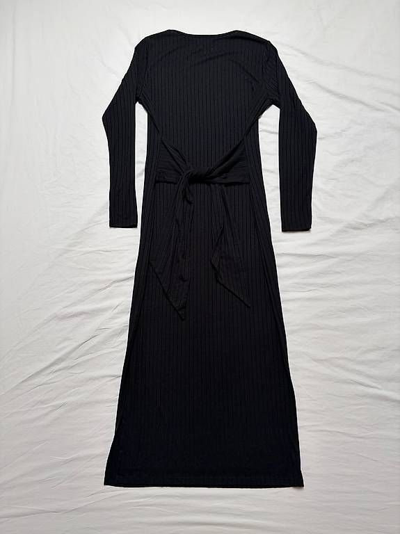 Vestiti: Robe noire élégante avec effect snatched – Usato da Villeneuve VD venduto da car_bf9k 4