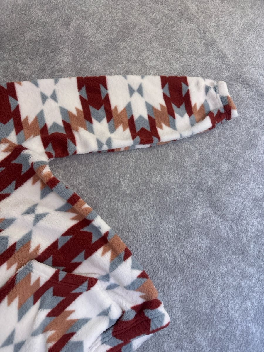 Maglioni & Felpe: Super weicher Winterpulli mit Muster, Grösse L - Top! – Nuovo (secondo la descrizione) da Solothurn venduto da Ib1a 1