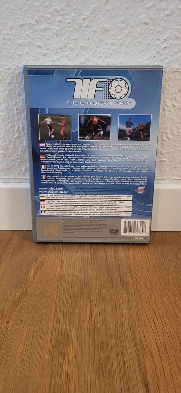 Sony Giochi: PS 2 - TIF 2002 This is Football – Usato da Münsingen venduto da DigitaleSpielecke 1