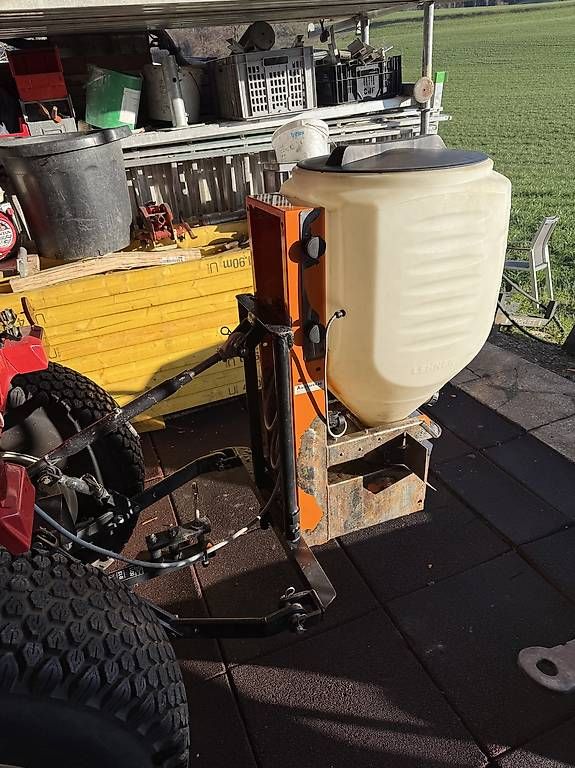 Trattori: Traktor Yanmar KE-200H – Usato da Horgen venduto da 11sh 1