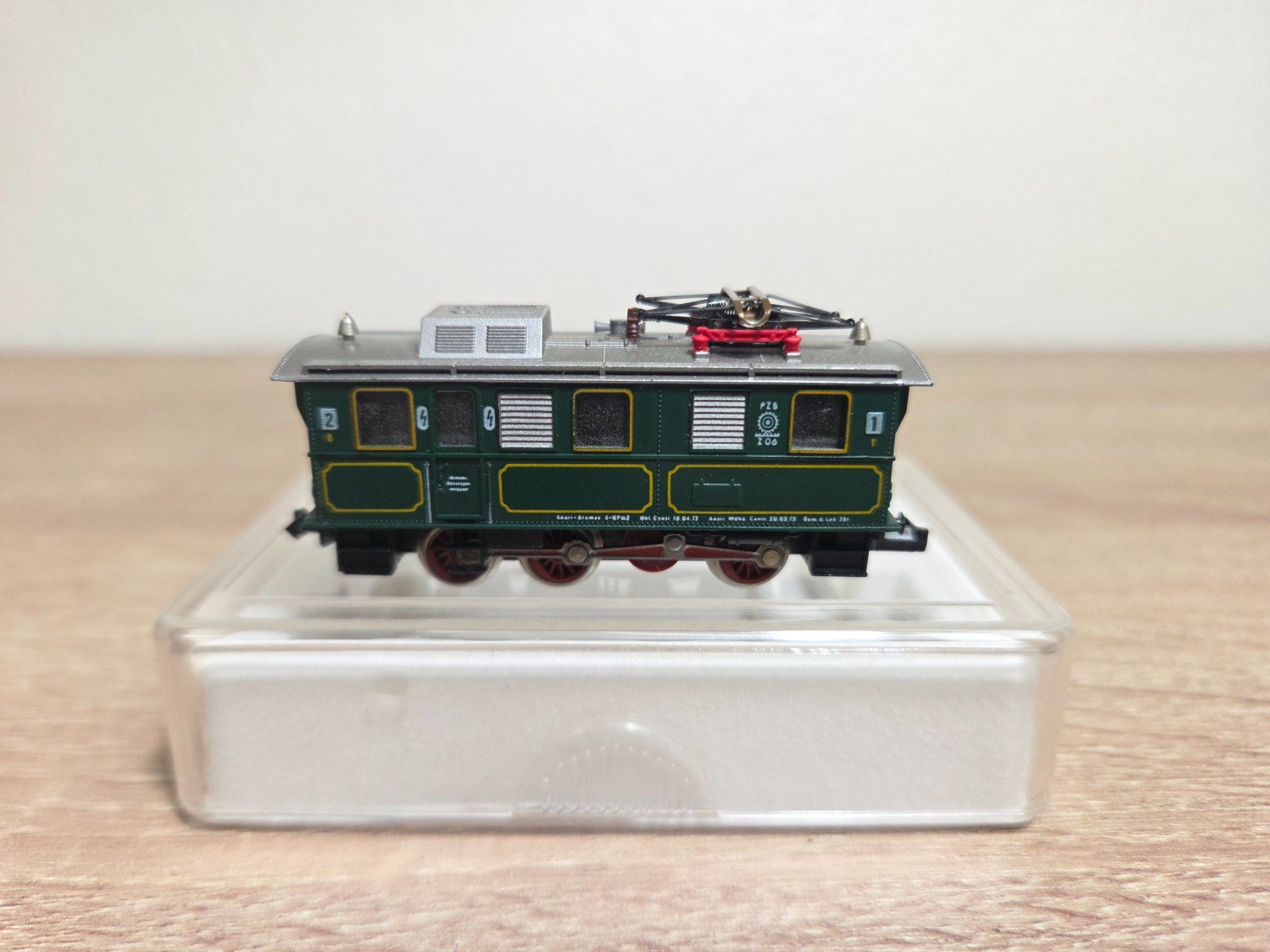 Fleischmann Modellini di ferrovie: Fleischmann N 7306 E-Lok PZB – Usato da St-Aubin-Sauges venduto da Lo_Go 1
