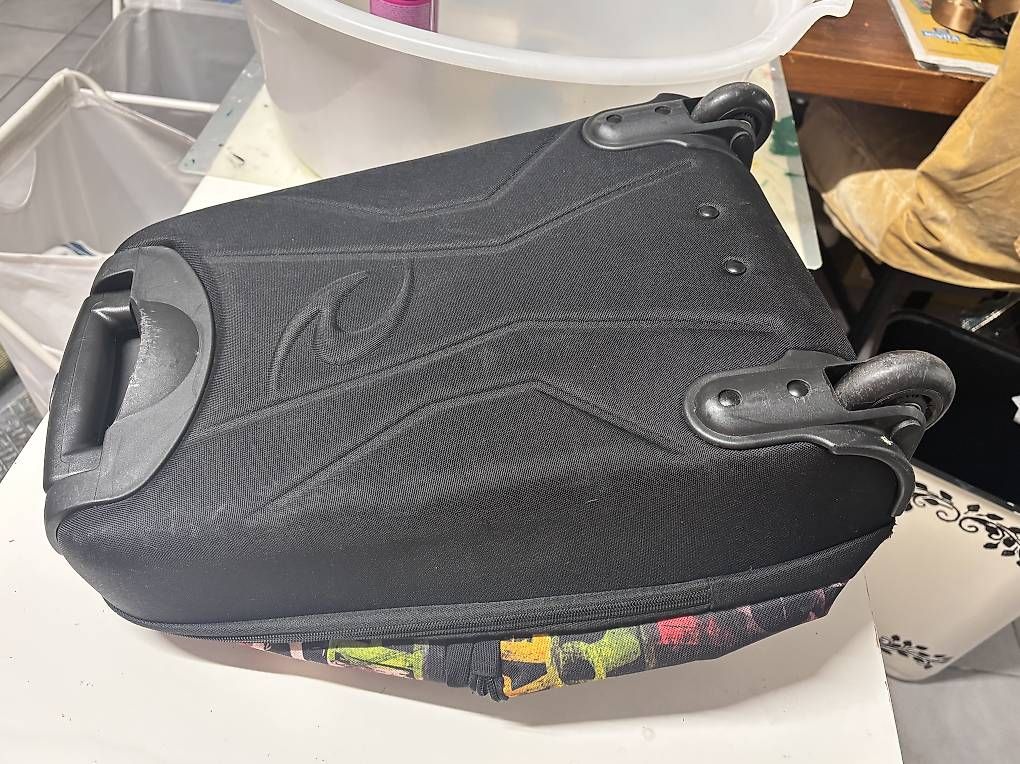 Valises & Sacs: Trolley Rip Curl – D'occasion à Verscio par stefyk23 2