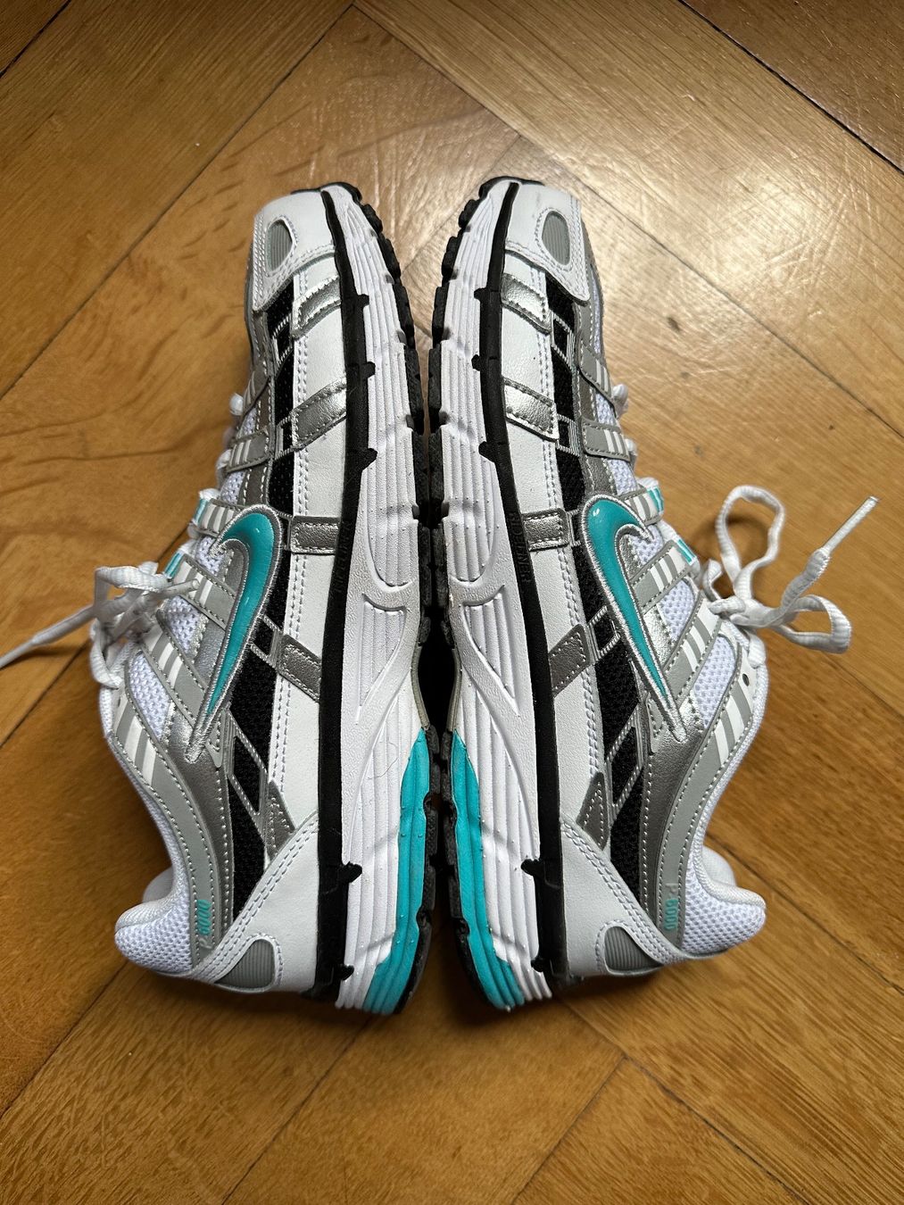 Nike Scarpe da uomo: Nike | P-6000 Dusty Cactus/ Metallic Silver – Usato da Bern venduto da Djunamariamil 2
