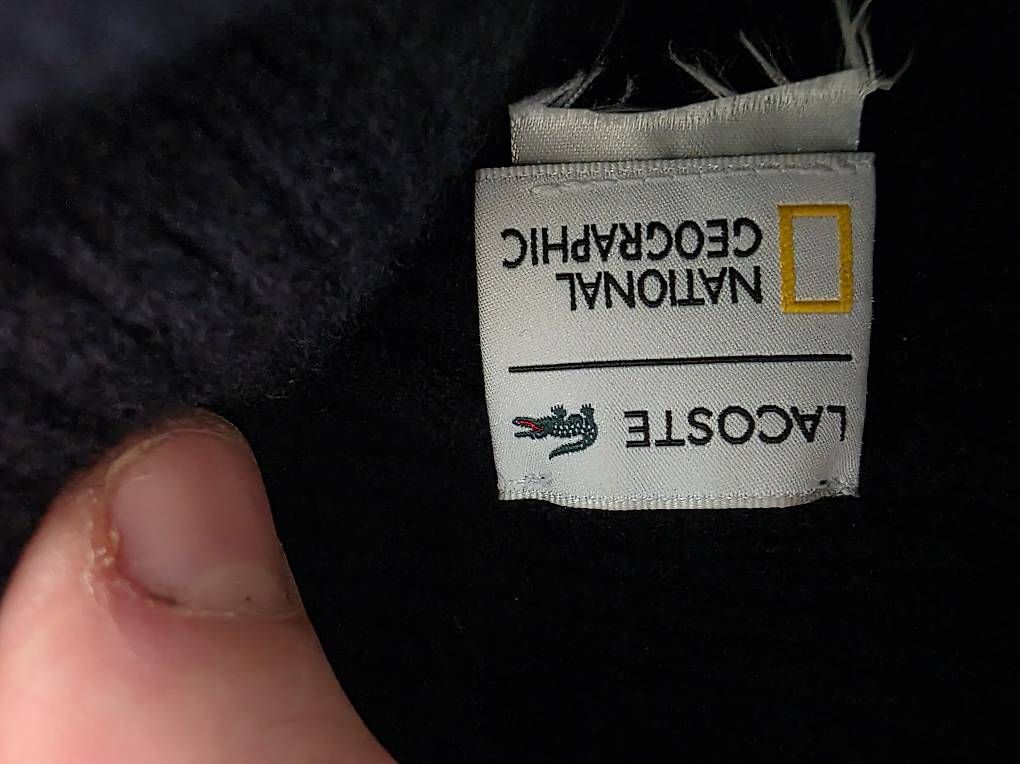Copricapi, berretti & cappellini: Bonnet Lacoste x National Geographic  – Usato da Pully venduto da fer_8lm6 2