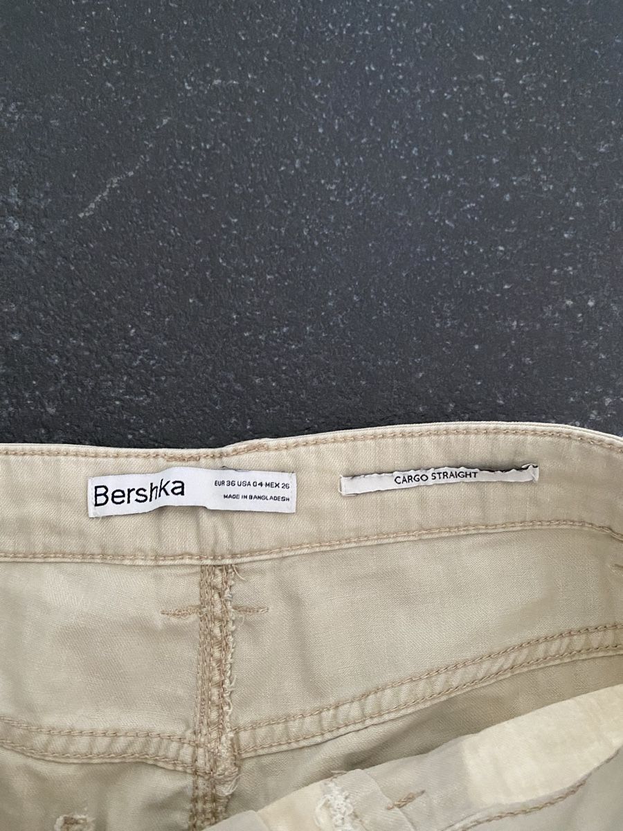 Bershka Hosen: Cargo-Hose Bershka  – Gebraucht aus Lützelflüh-Goldb von flu_q9tg 2