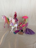 Barbie mit Pferd und Kutsche Kleider und Zubehöre