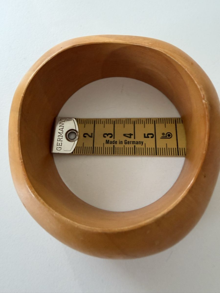 Bracciali & Braccialetti: Armreif Holz hell  – Usato da Winterthur venduto da tat_ky5h 2