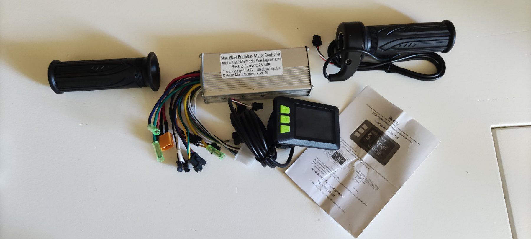 Kickboard: E Scooter Controllerset 500W 24-48V Display Gasgriff – Nuovo e nell'imballaggio originale da BASEL venduto da E-Bro.Electro 5