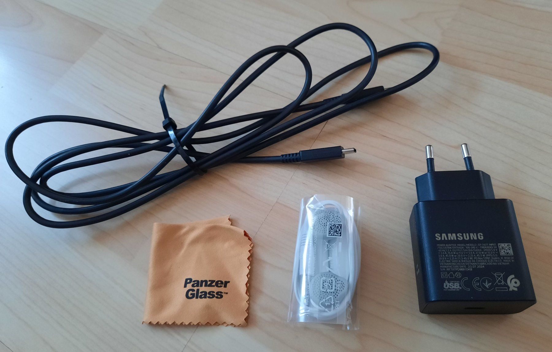 Samsung Handys / Smartphones: Smartphone Samsung Galaxy A51 – Gebraucht aus Illnau von Flomi75 3