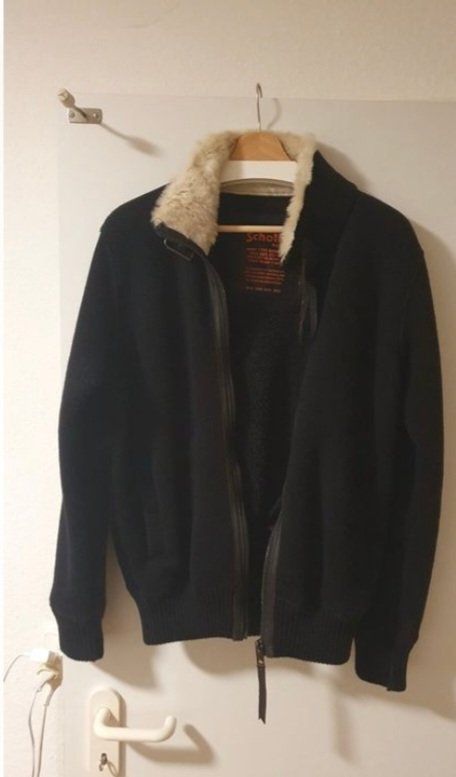 Schott Giacche: Schott Noire, taille M, très belle – Nuovo (secondo la descrizione) da Petit-Lancy venduto da sis_c98p