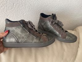 Neuw. GEOX Respira Leder Sneaker Mod. Blomiee Gr. 38