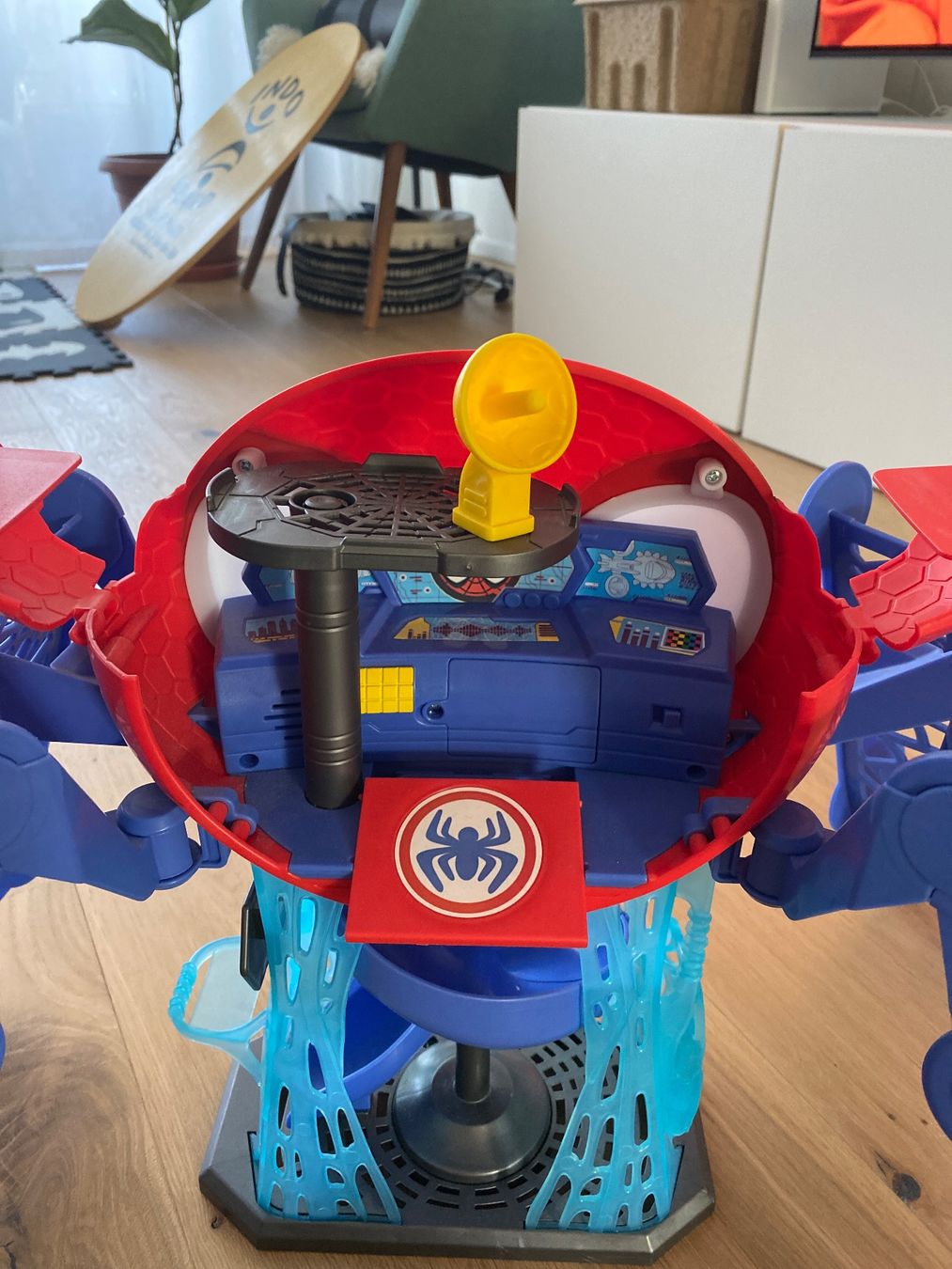 Hasbro Giocattoli: Spielturm Spidey und seine Freunde – Usato da Bolligen venduto da Noeggeli10 2