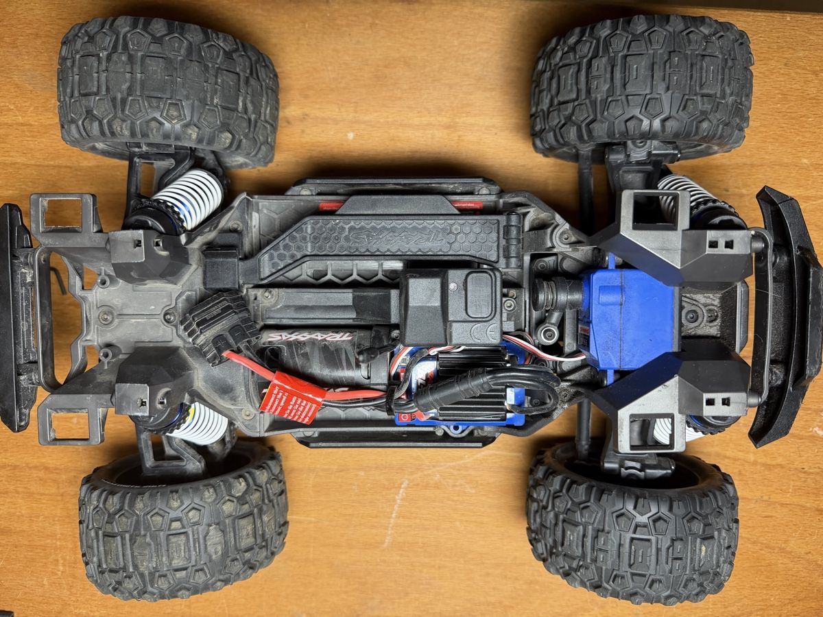 Traxxas RC Kits de montage: Traxxas Mini Maxx – Défectueux à Unterägeri par TobiasWild 5