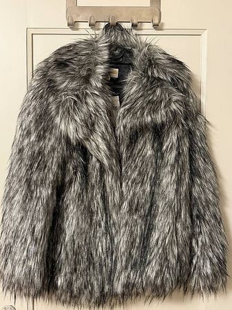 Neuer Kunstfellmantel von Michael Kors  Gr. XS