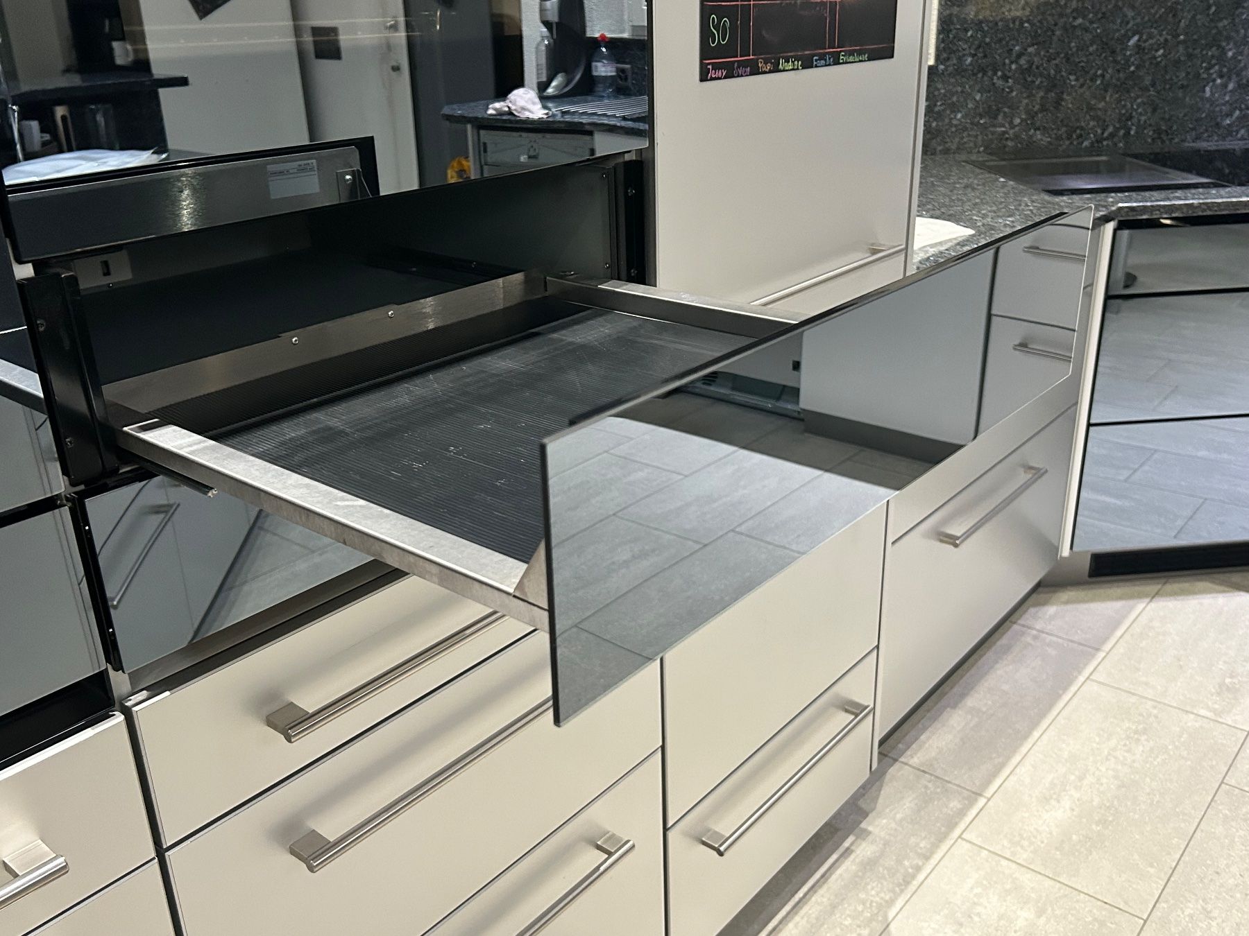 V-Zug Cucine complete: V-ZUG Drawer V2000 14 Systemschublade – Nuovo (secondo la descrizione) da Hausen AG venduto da Monchhichi01