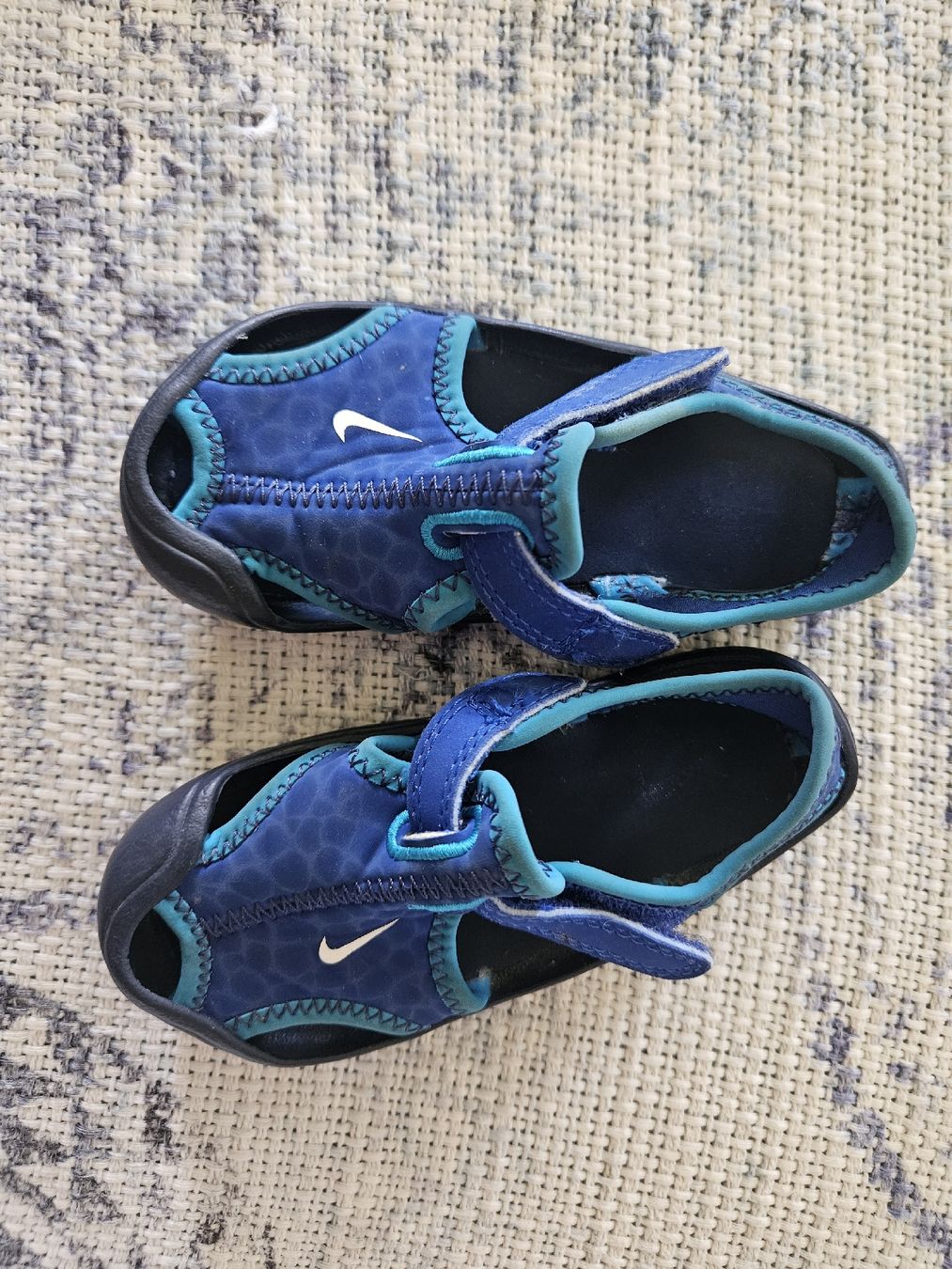 Nike Scarpe per ragazzi: Nike Badeschuhe Wasserschuhe 22 – Usato da Zürich venduto da Kris8050 1